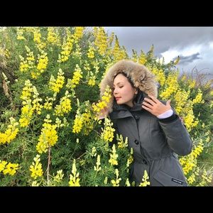 Meet your Posher, Azalea